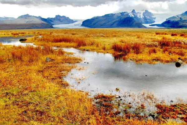 Beautiful Iceland---- Self driving tour around Iceland on National Day 9, 2019