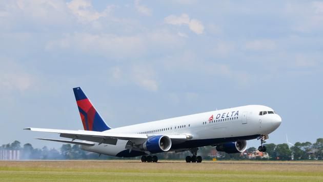 Staff Shortage, Increased Travelers Force Delta To Open Middle Seats